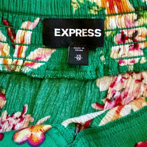Express Tropical Floral Buttoned Midi Skirt NWOT - Picture 7 of 8